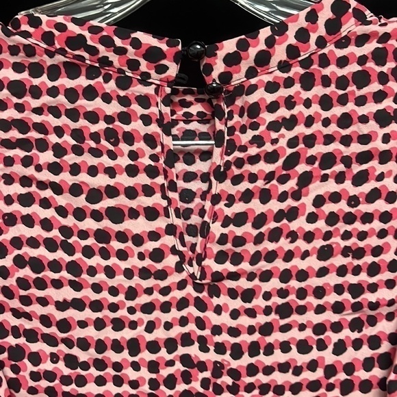 New York & Co- high neck polyester shirt with ruffles - Picture 7 of 8